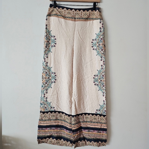 Farm Rio Pants - Picture 3 of 11